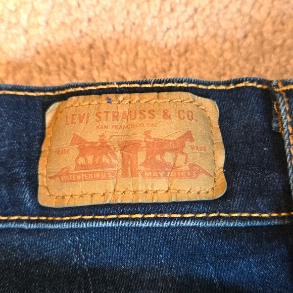 Levi's 512 Perfectly Slimming Bootcut Jeans - Deep Blue - Picture 5 of 12